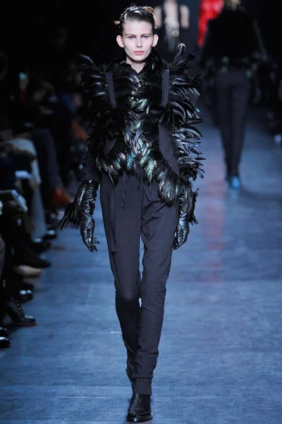 Look 24